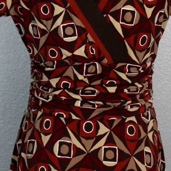 SANDRA DARREN Faux Wrap Style Dress Size 8P - Picture 8 of 10